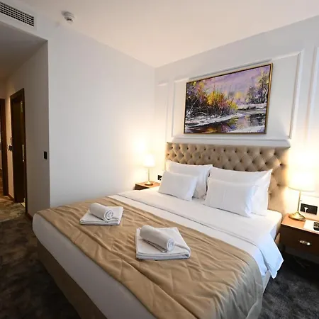Tamis & 4* Pancevo